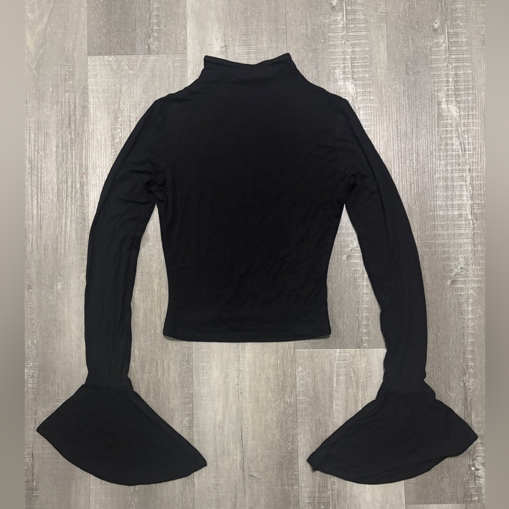 Peppermayo Black Bell Cuff Turtleneck Long-Sleeve Top